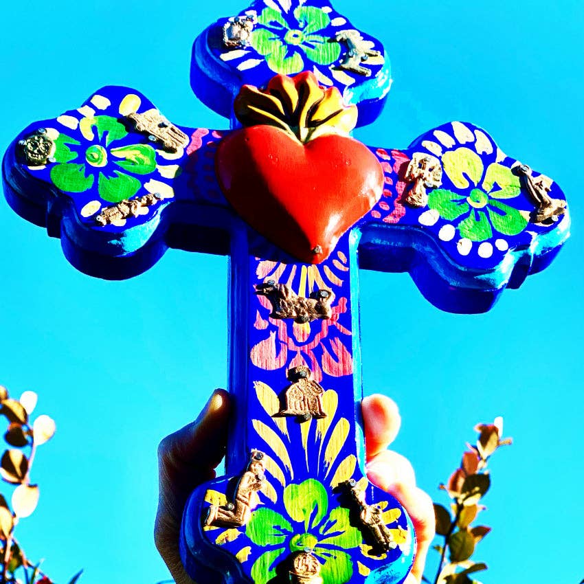 Mexicaans handgemaakt houten Folk Ex Voto kruis met hart